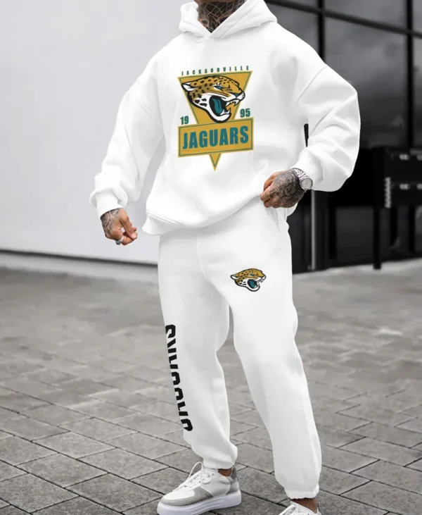 NFL52010925373 1